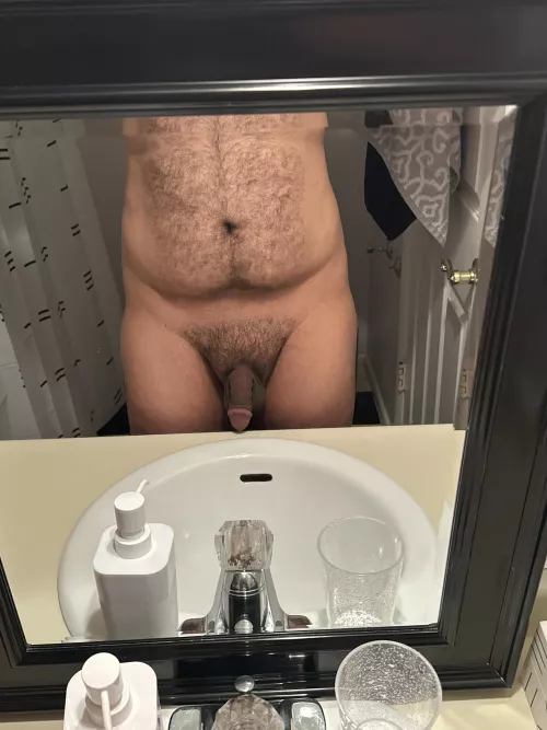 26 bi dad home alone for the weekend and bored dm for snap