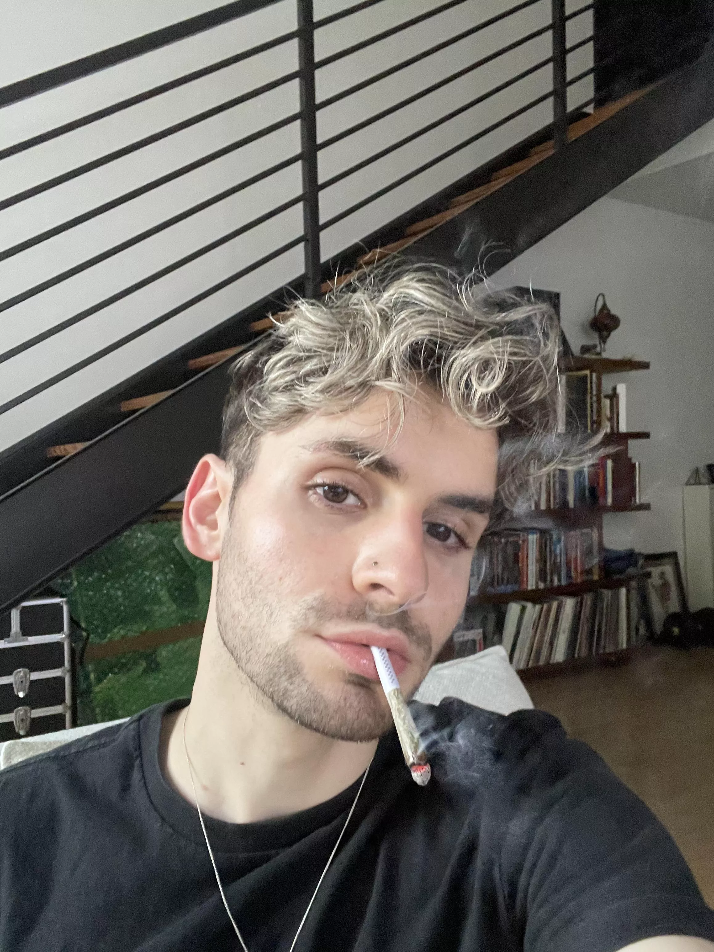 Any 420 bros out there?? What’s your fav way to sesh?