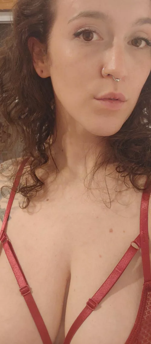 Black is my favorite color, but I look great in red