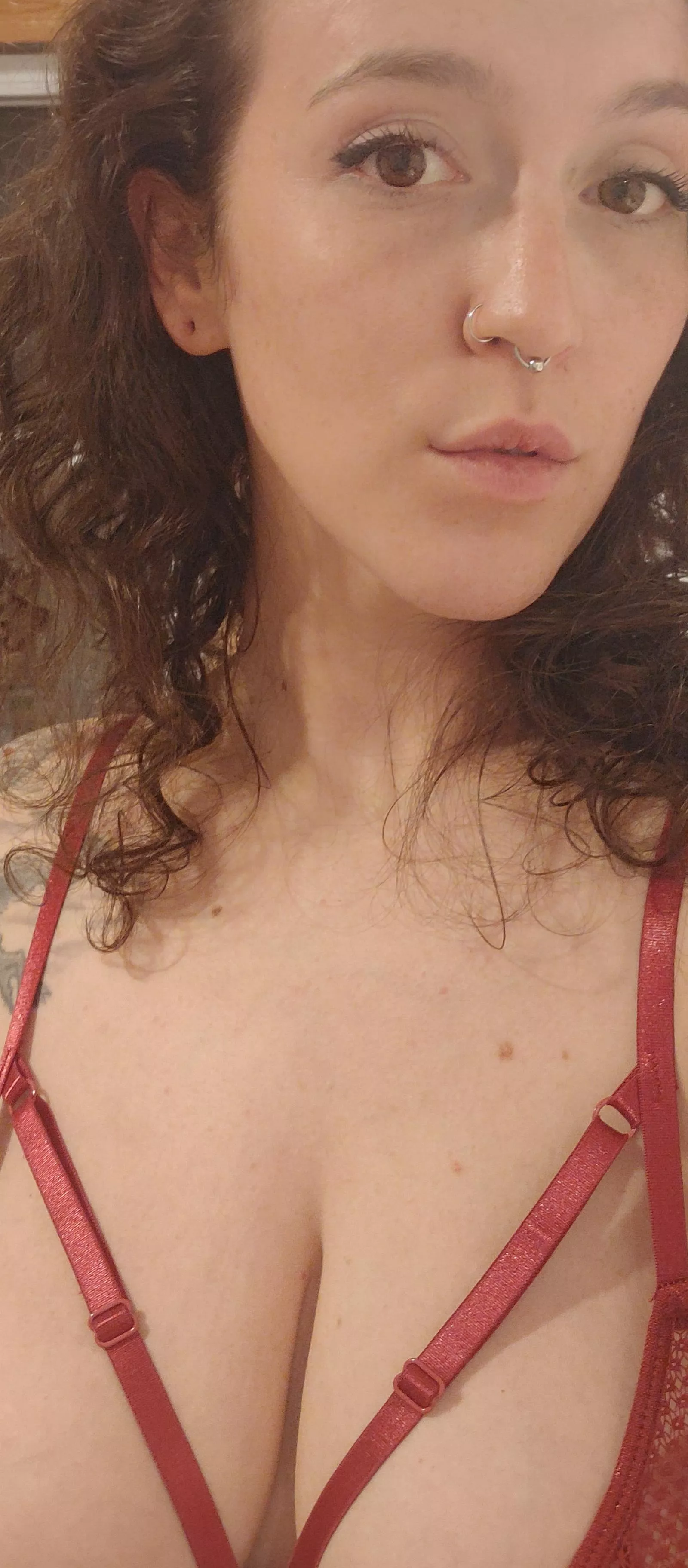 Black is my favorite color, but I look great in red