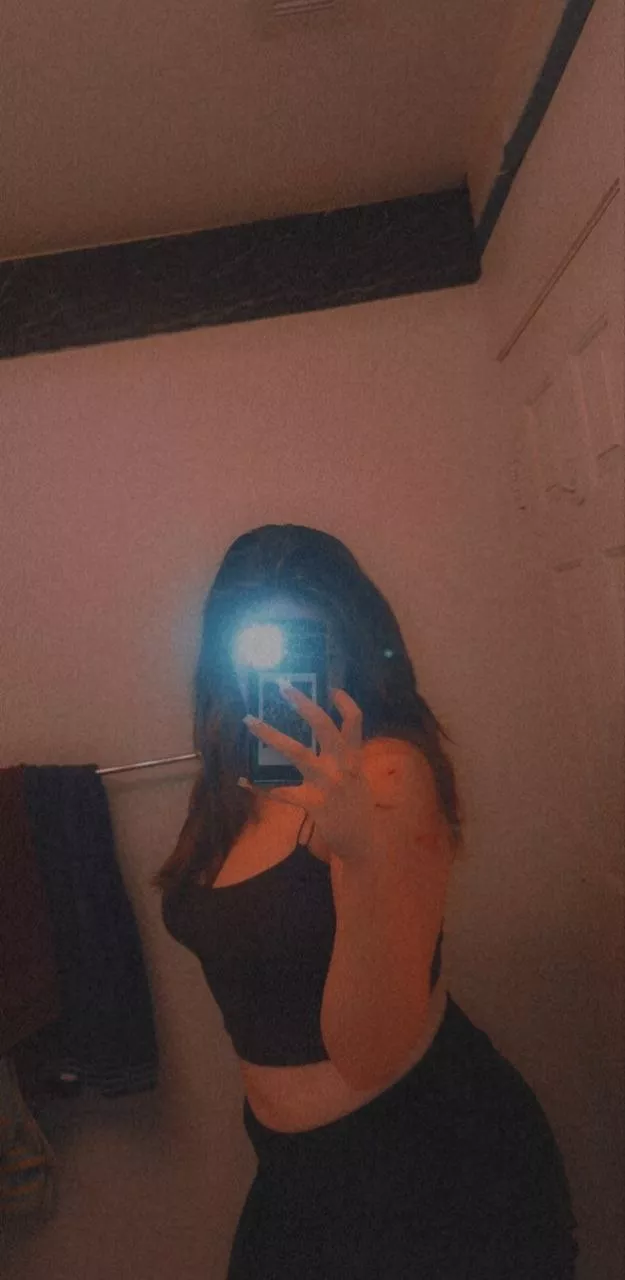 Brunettes indeed are the best