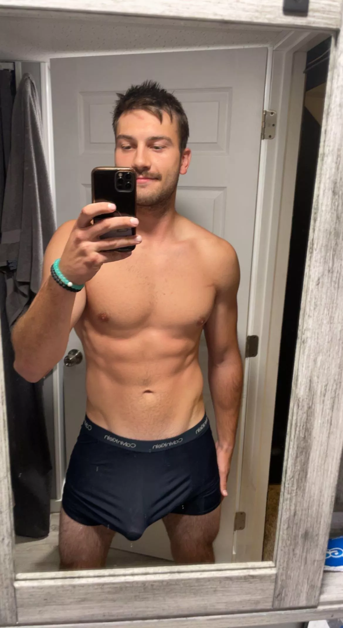 Can you cum pull him out for me?