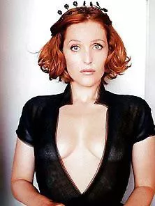 Gillian Anderson the truth is out there