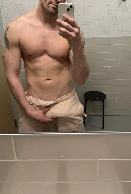 have an extra hand? 😜