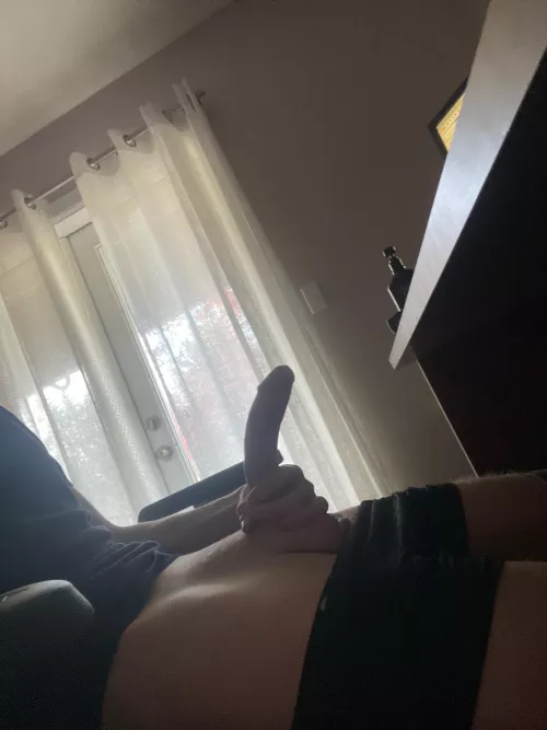 Hmu wanna cum on call