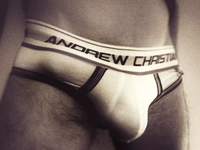 long time lurker, first time poster. Thanks for keeping my hands busy guys:)