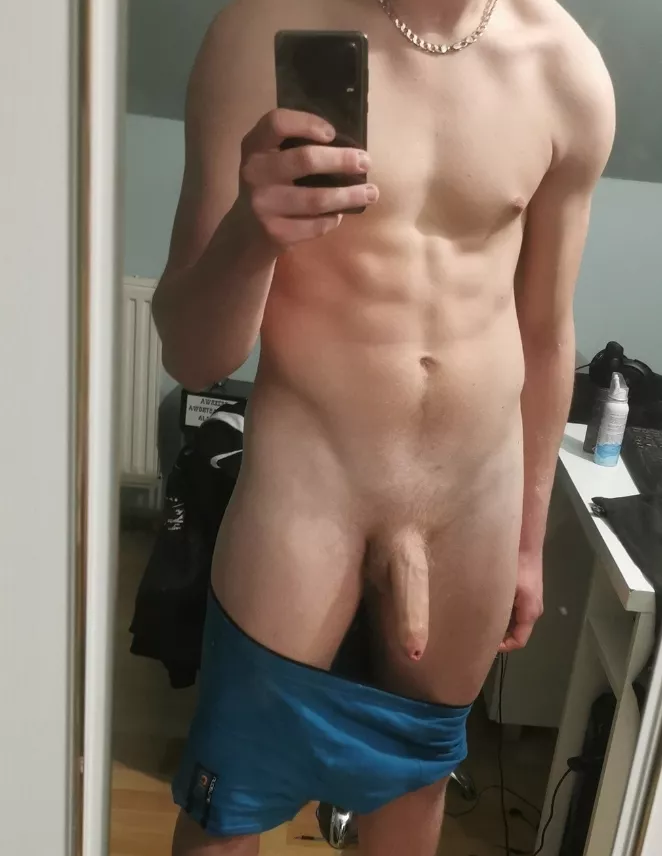 m r4r? wanna see more