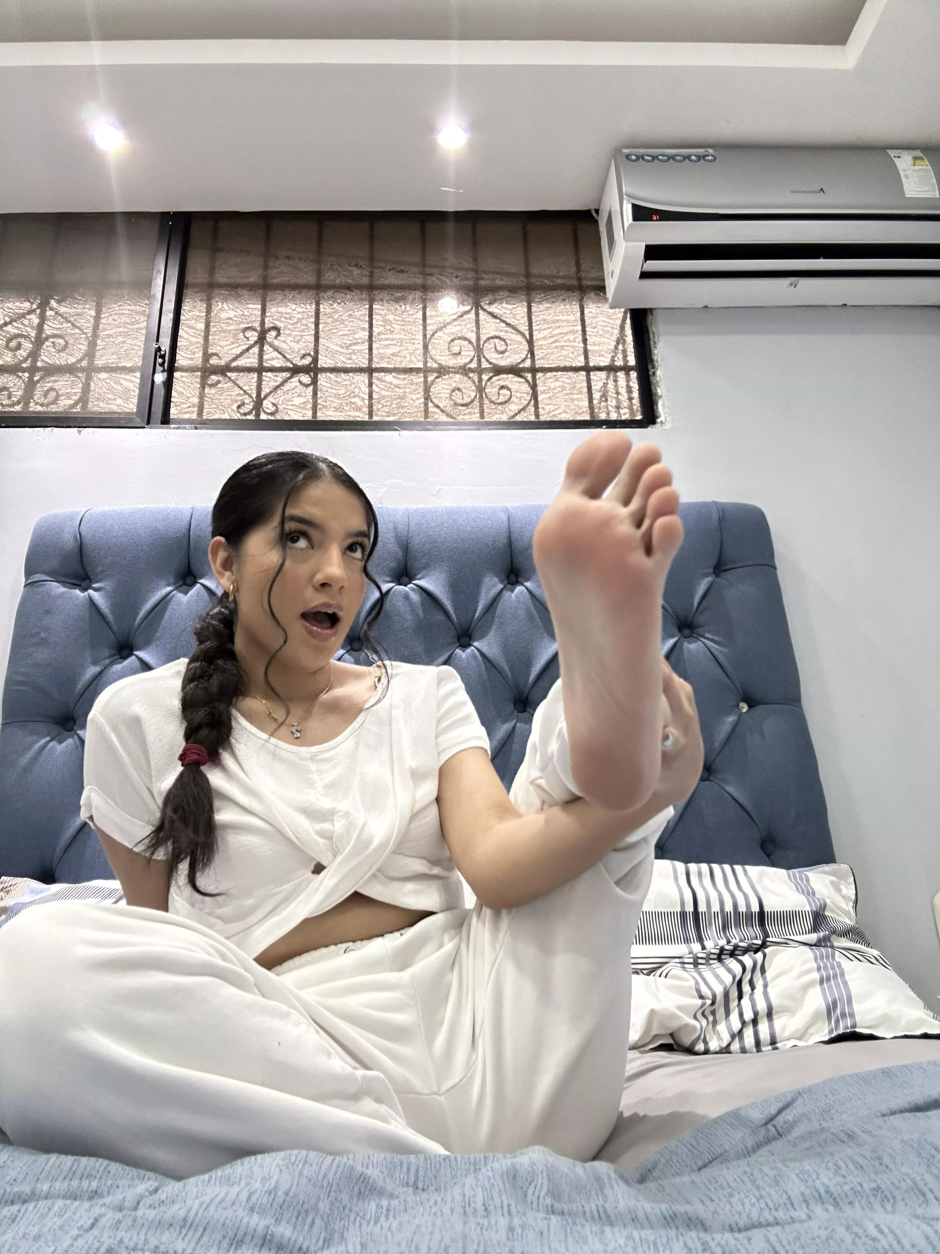 me waiting for you to lick my soles