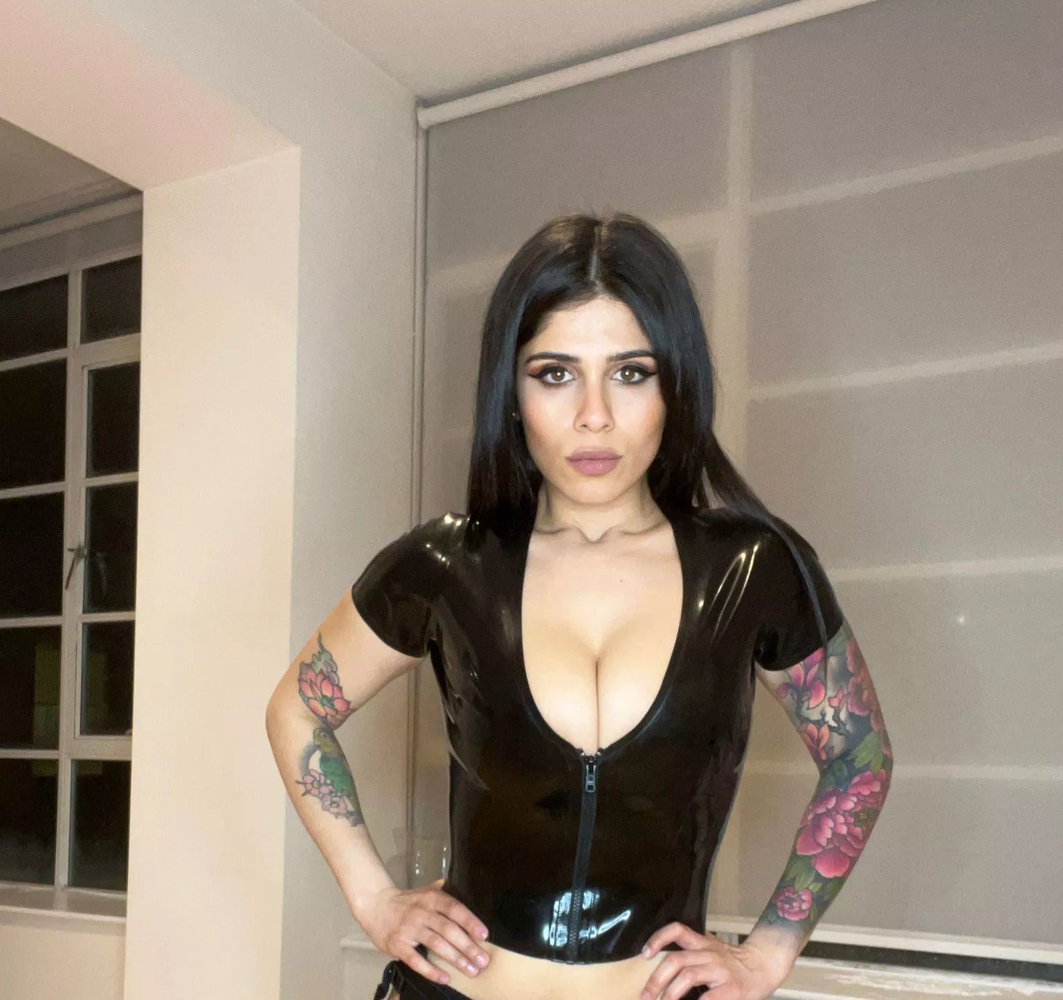 My tits love bulging out