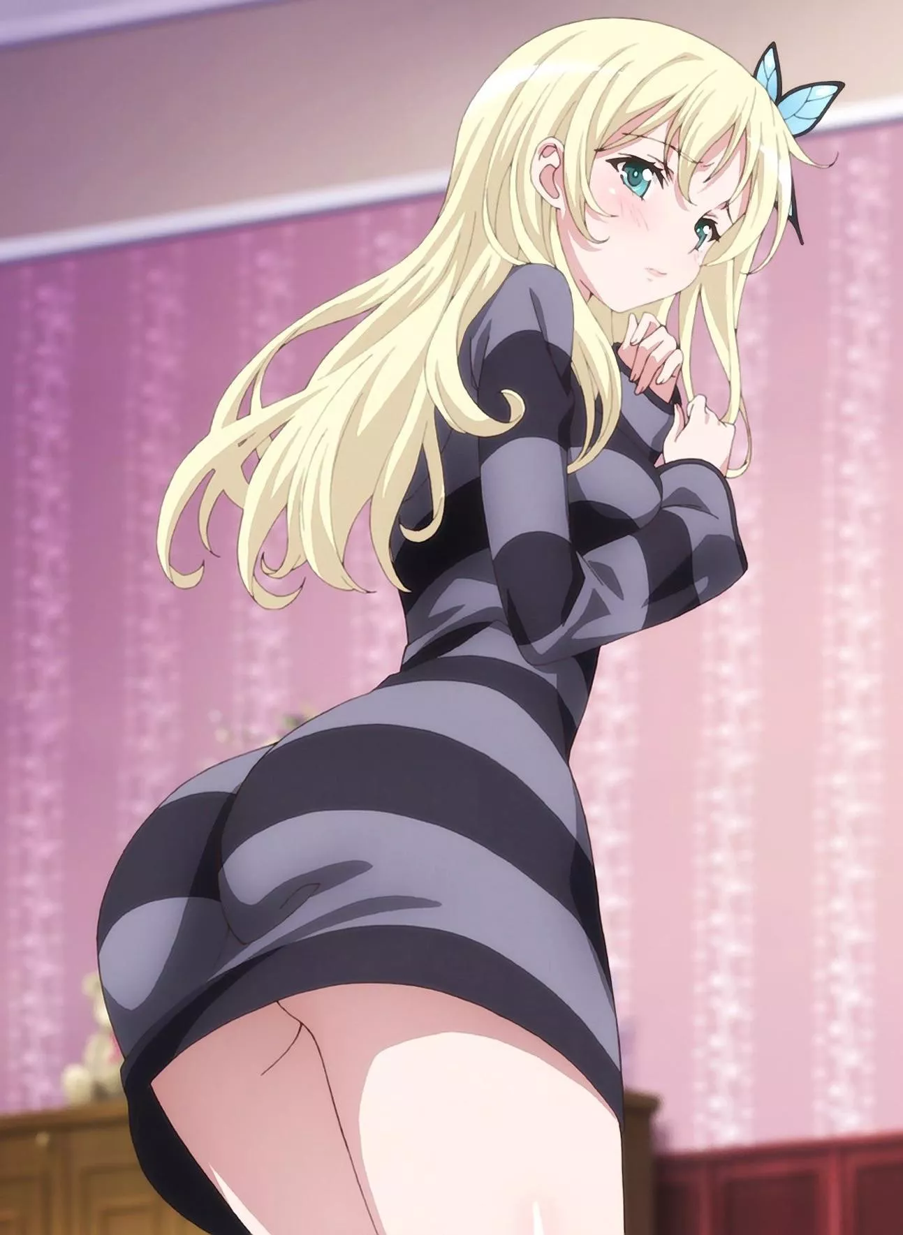 Sena has decent ass [Boku wa Tomodachi ga Sukunai]