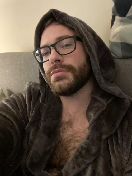 Staying home sick from work, at least I have my cats and a LOTR marathon to keep me company :)