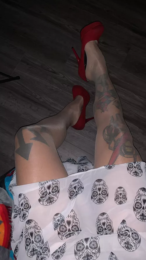 Tattoos and pantyhose
