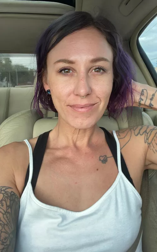 the realest chick on OF. $6 subs this weekend