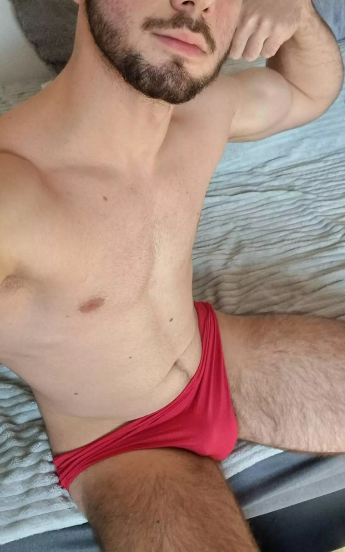 Wanna go to the beach, maybe I'll even fuck you there