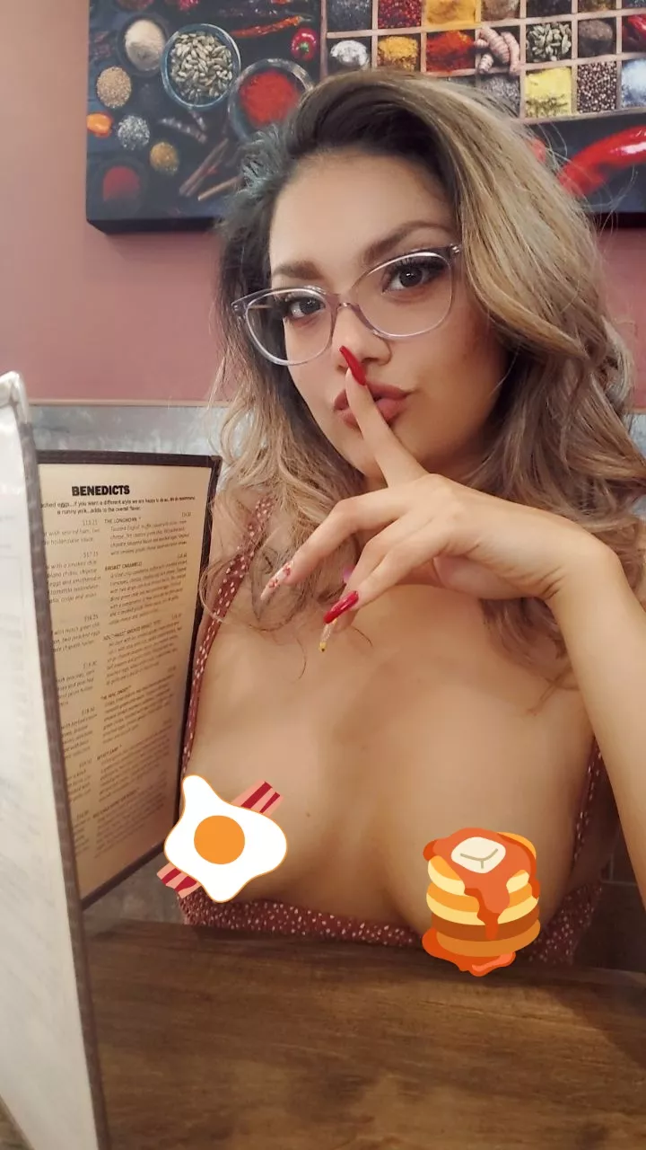 Want latina for breakfast