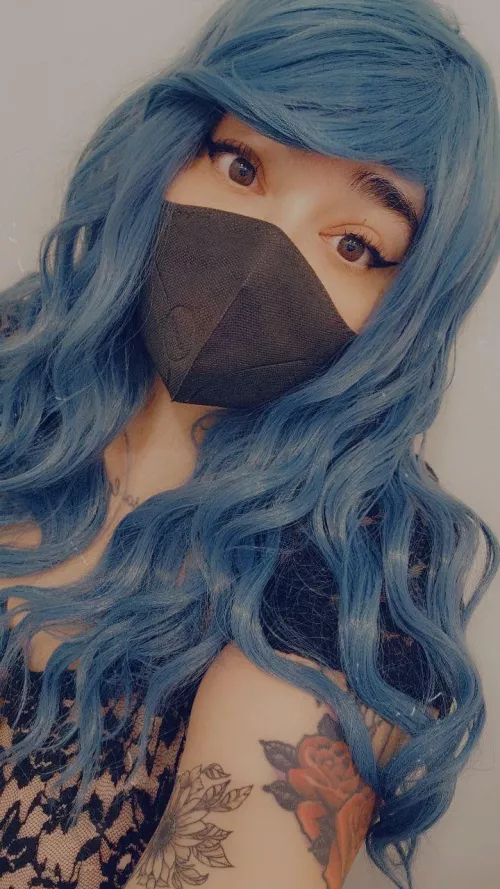 Who wants to watch me play crazy train?