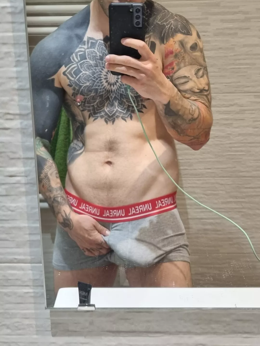 After shower always look better