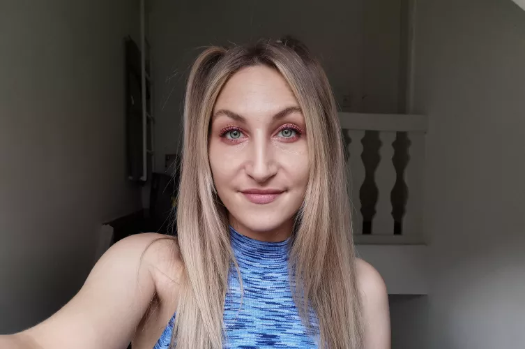 💙blonde in blue here 💙 OC