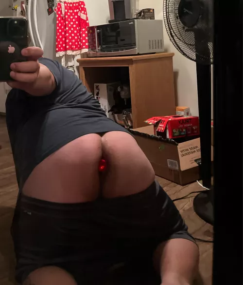 Butt plug feels so good. Love skin on skin.