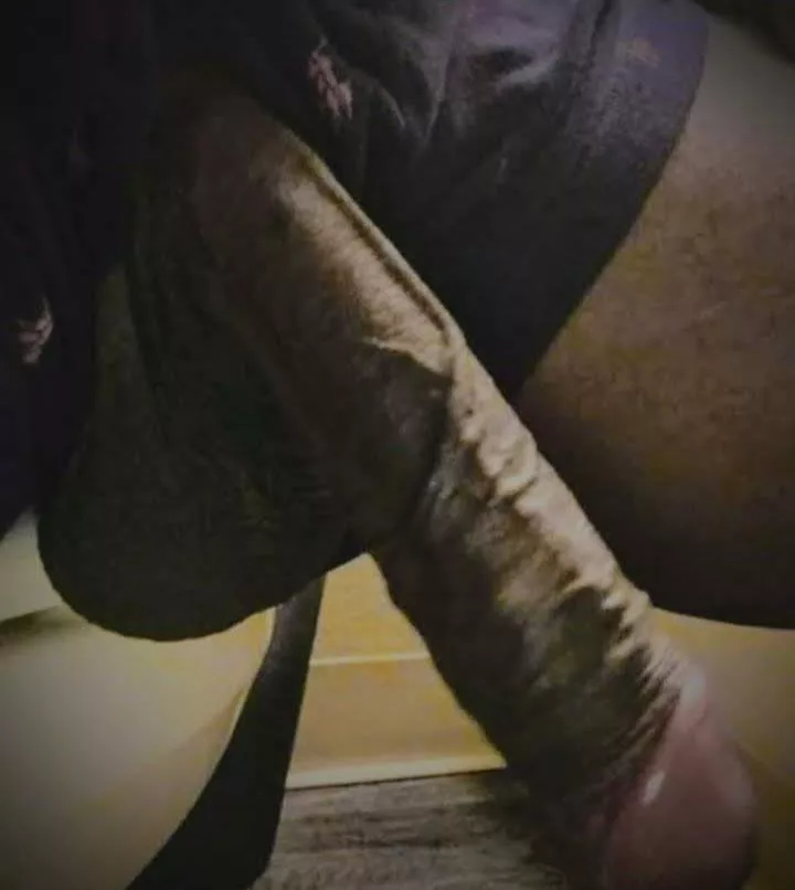 Can you make my dick hard?