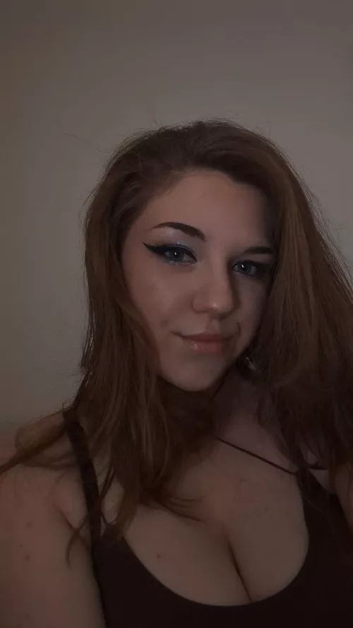 Come here and enjoy fucking my sexy body