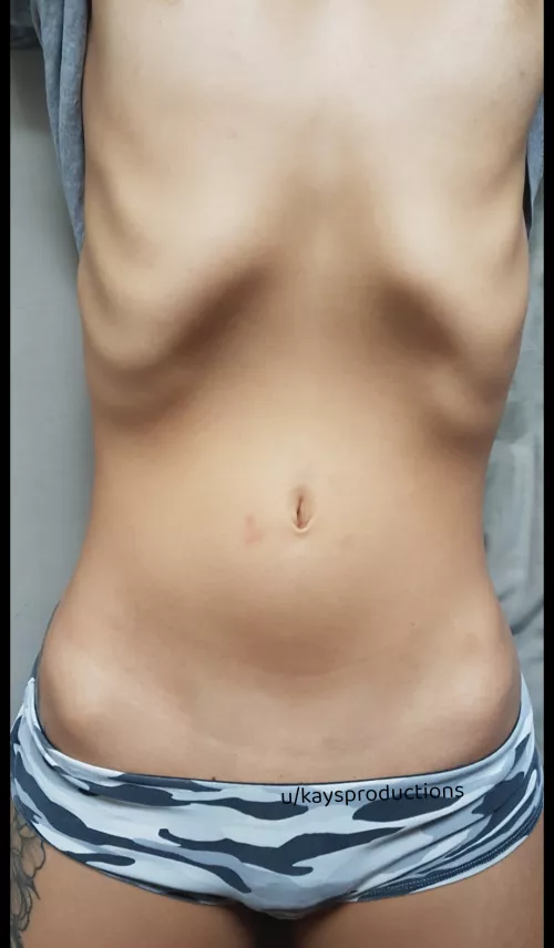 Cover me with more hickeys 💋