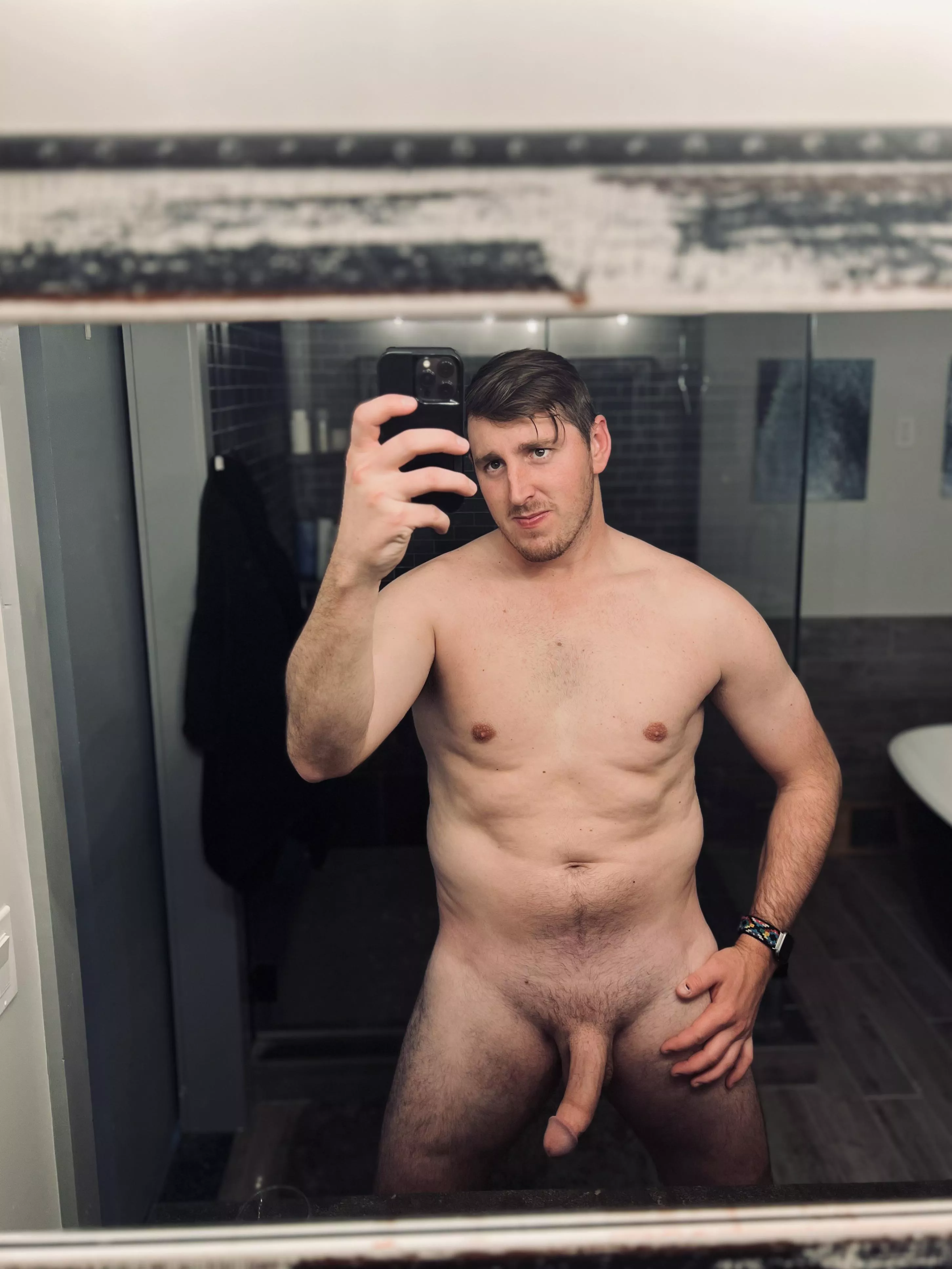 Daddy [30] is looking for some Sunday night trouble 😏