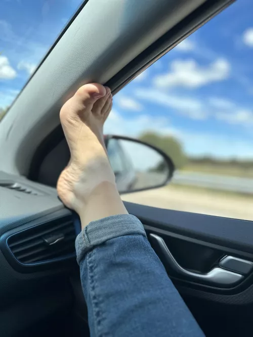 [F] Would I catch you attention if you would pass me by?