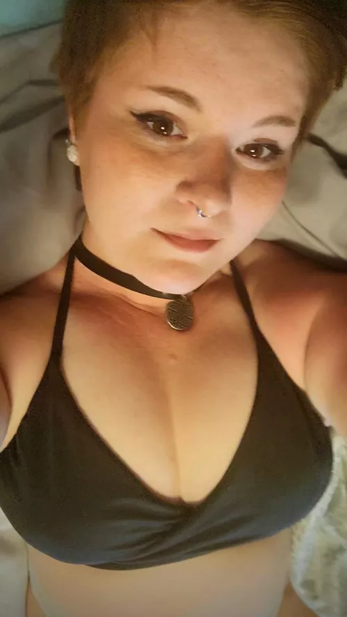 Happily speckled with freckles 🖤