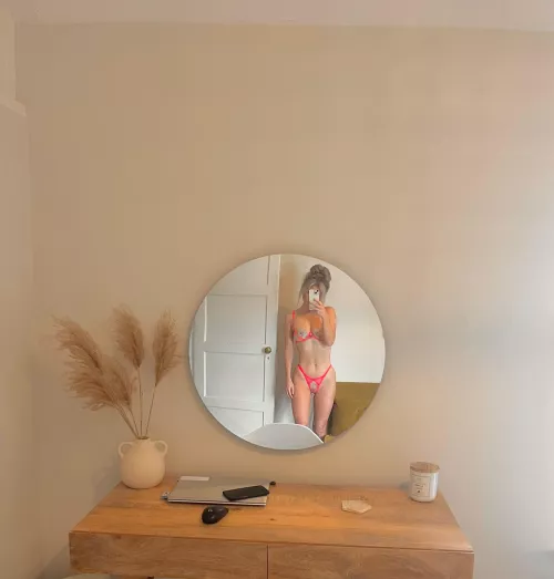 Hmm what could we use that desk for?