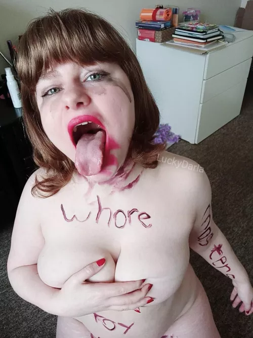 I just wanna be the perfect hole