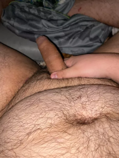 I need a good boy to get me hard dm me to help 💜💜😘