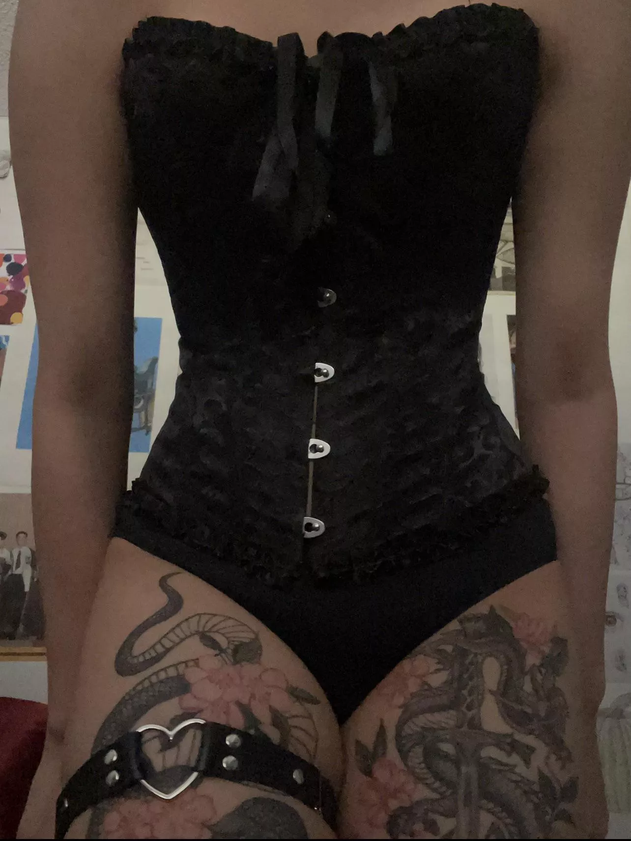 i want your face in between😚