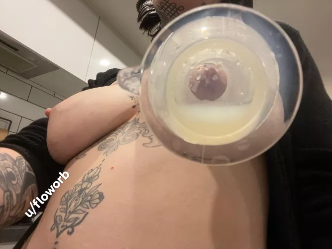 I wish this was your mouth 😜