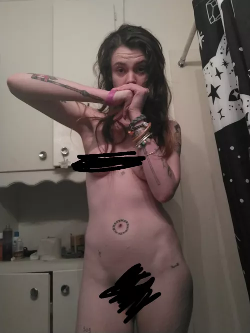 I'm looking for trouble... U like trouble, right?