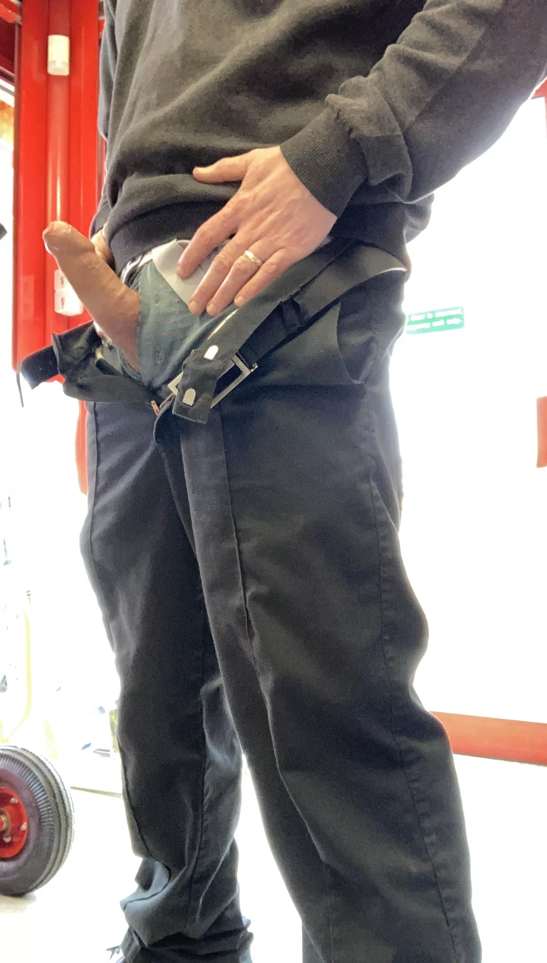 Just won’t stay down today 🤷🏻‍♂️🥵