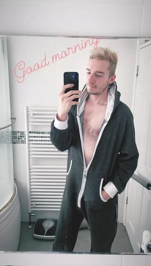 Morning guys. Hope everyone has a great Sunday ☺️