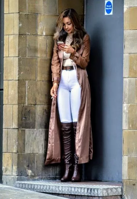 Only photo of me smoking ever. Don't try me.