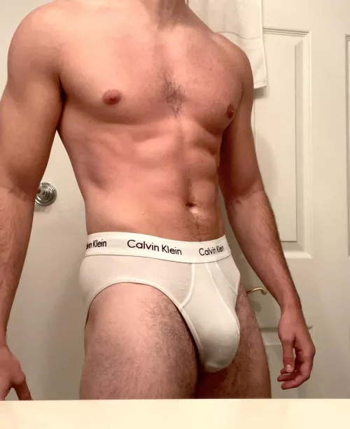 Packing extra heavy after the gym 👀 DMs open (m)