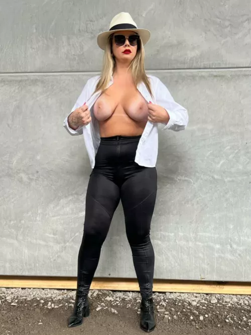 Some public exposion of my thickness