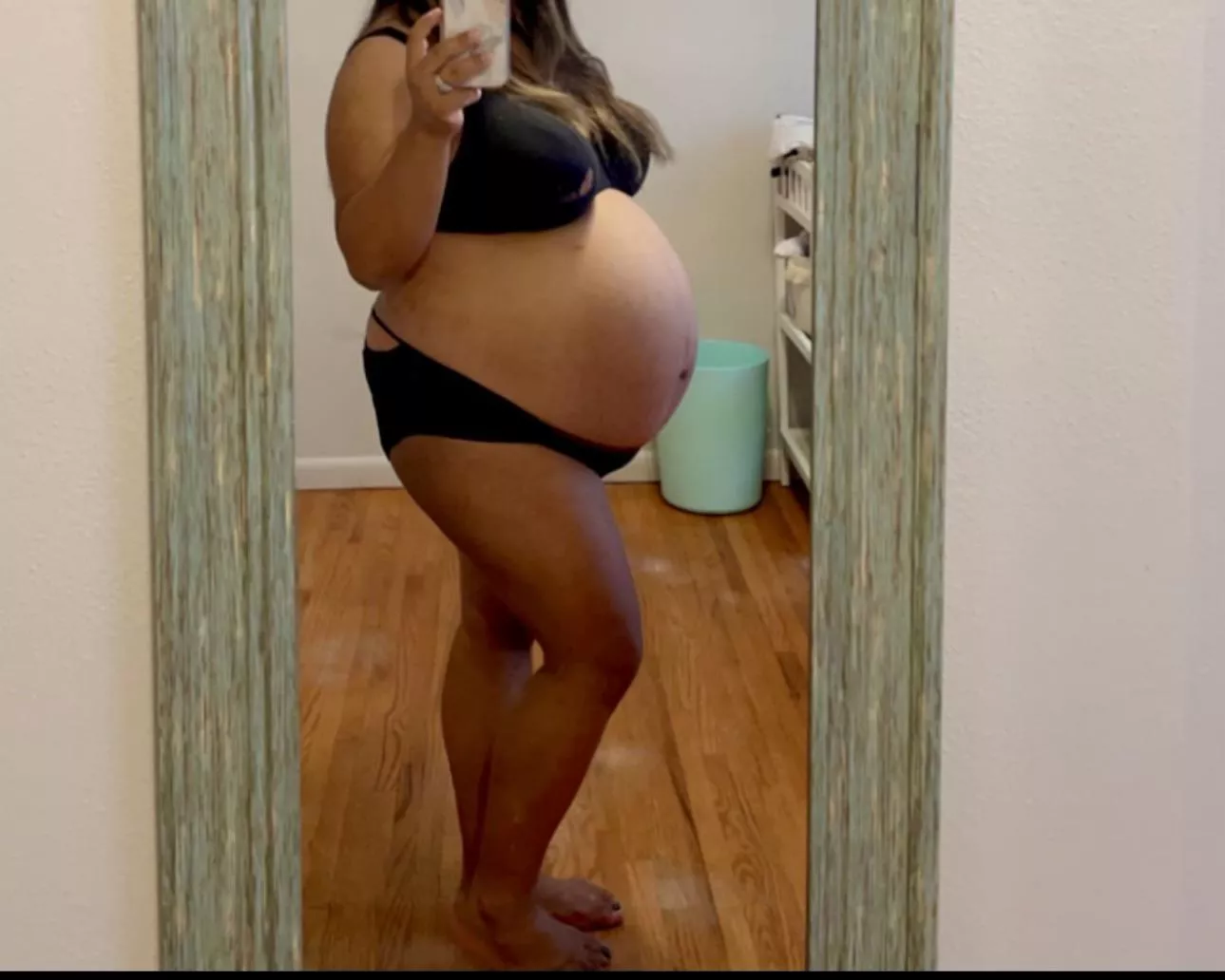 What do you think of my belly 🥰