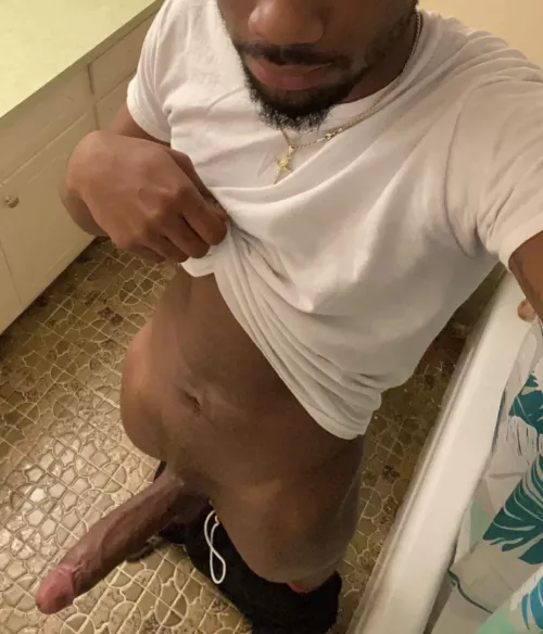 Who can swallow it all? 😏