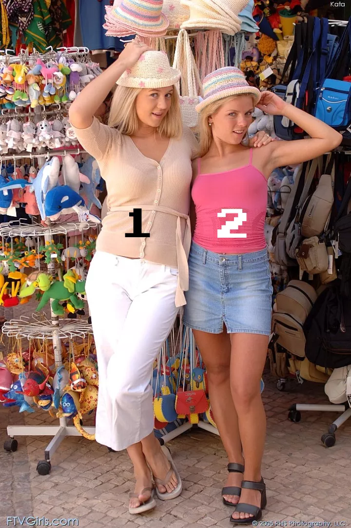 Who is more beautiful to fuck?🤔😍