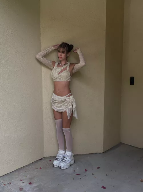 Wish Eva Cudmore would just drain me right here right now