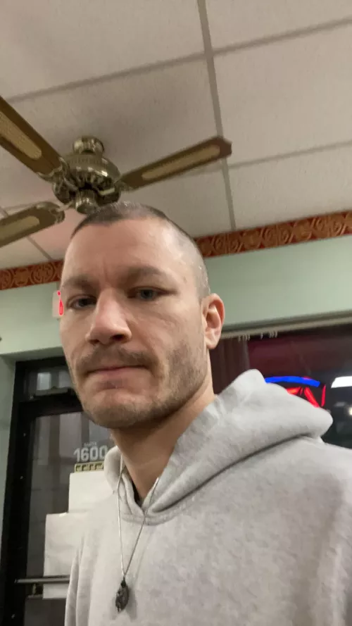 Working late night Chinese drive through so people can get their grub on