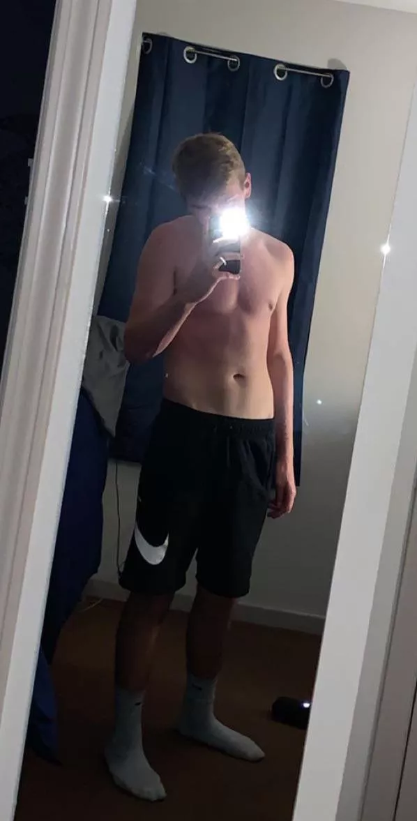 22 DL College Bro 8” looking for similar 👻 franky_l2000