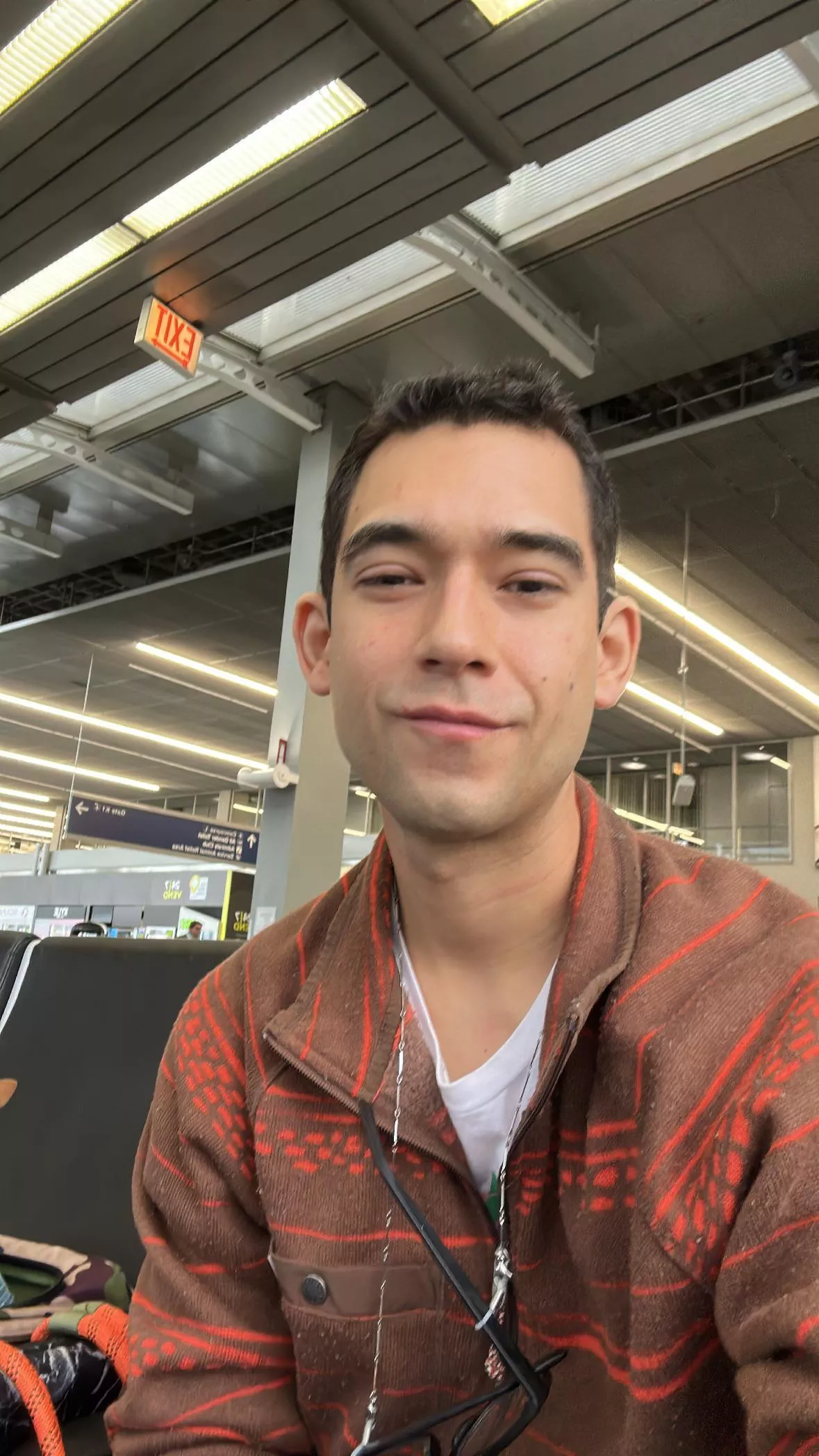 Airport! Two-weeks in Texas! 34. 👽