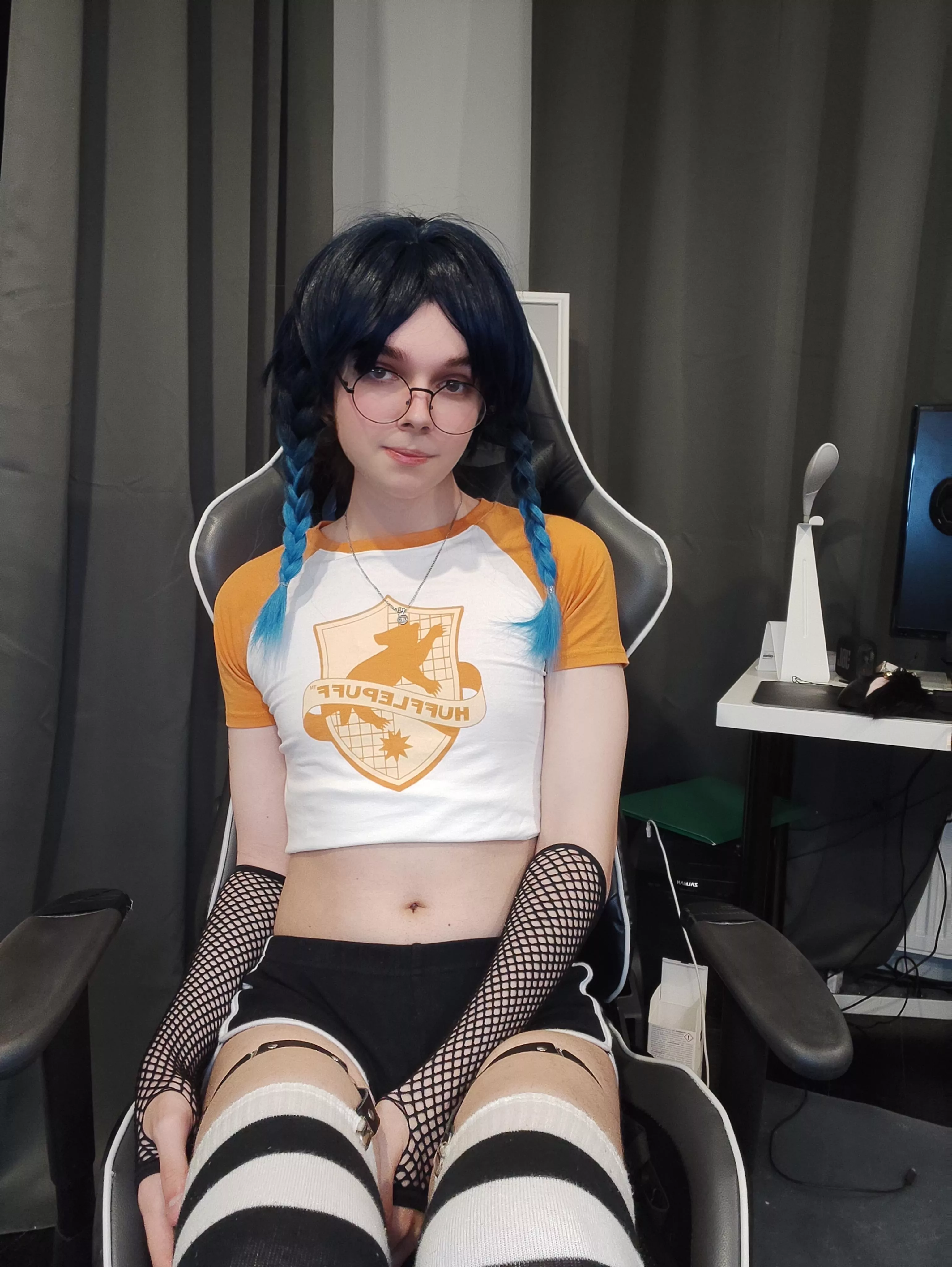 Am i a pretty boy? 👉👈