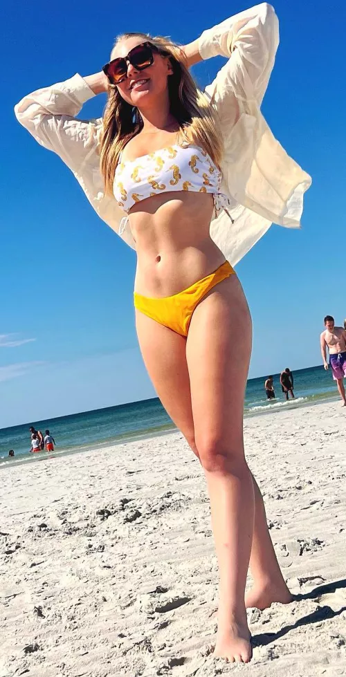 Beautiful day at the beach IUTR