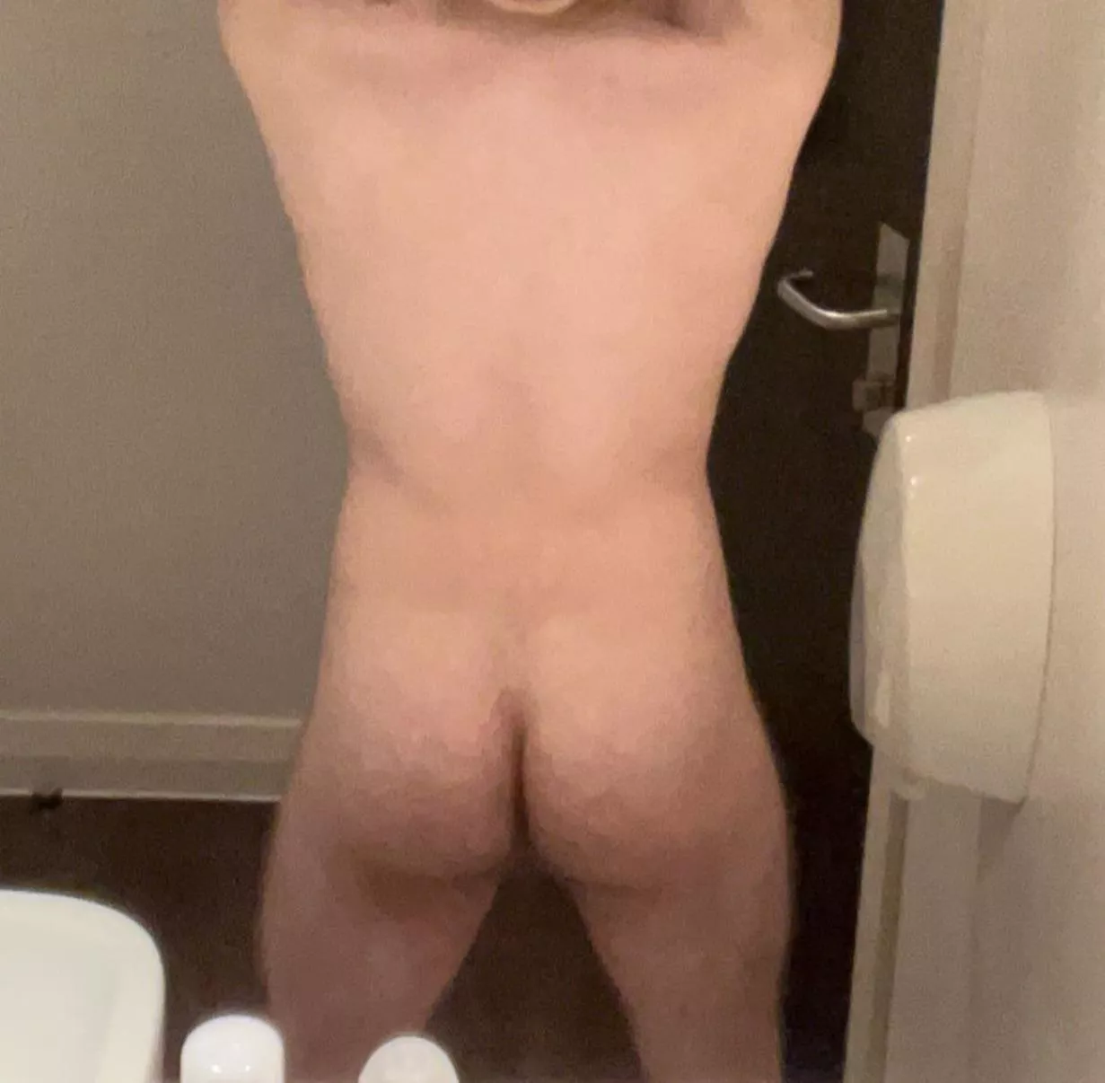 Do you like my hairy butt?